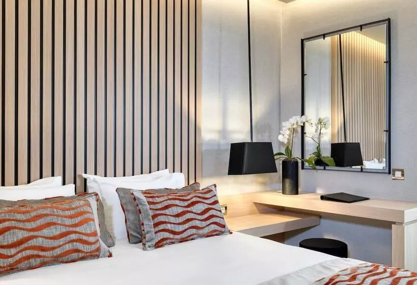 スイート（家族用）, Divani Palace Acropolis