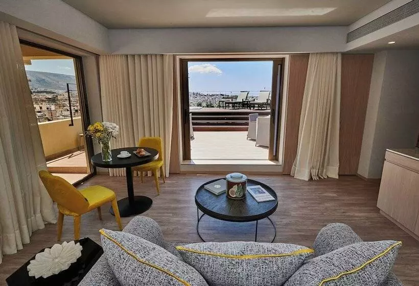 テラス付スイート, Divani Palace Acropolis