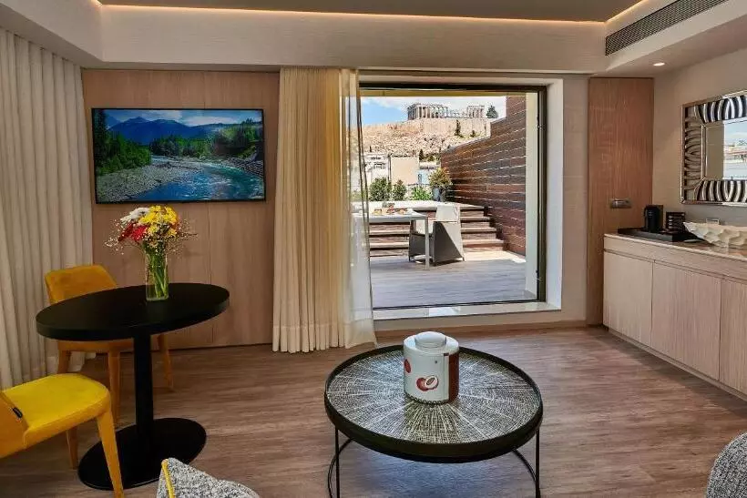テラス付スイート, Divani Palace Acropolis
