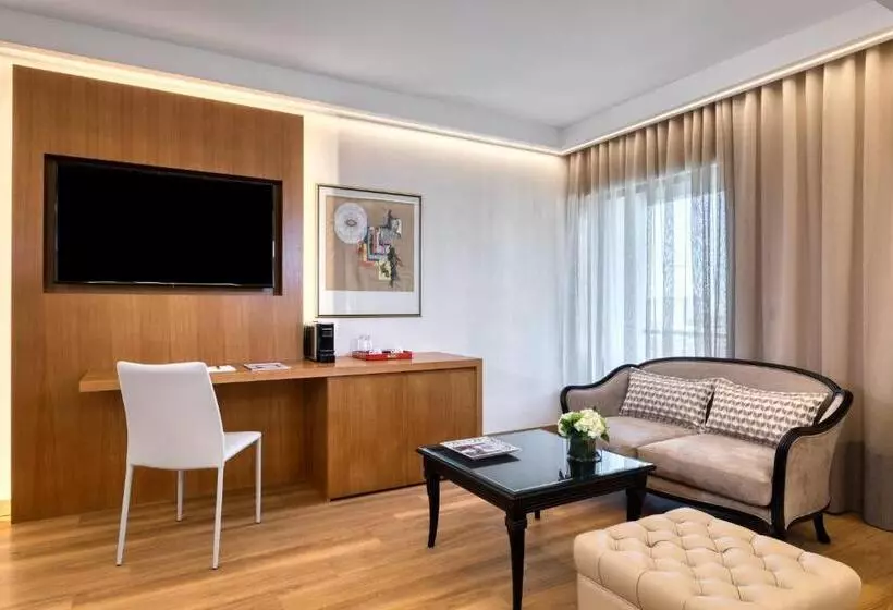 エクゼクティブスイート, Divani Palace Acropolis