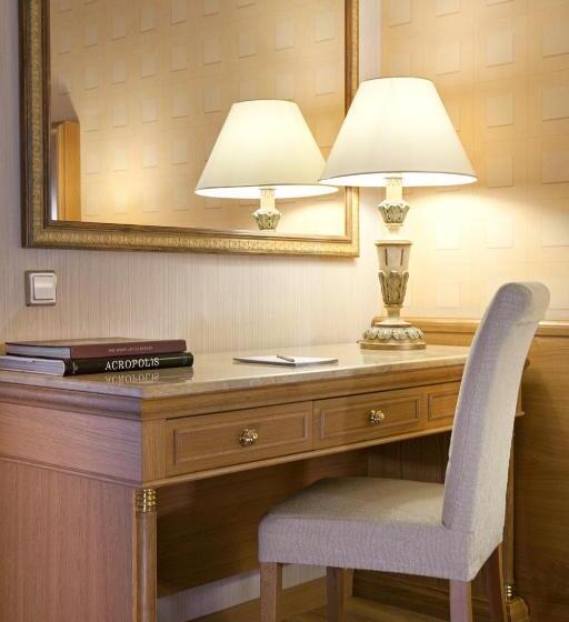 غرفة قياسية, Divani Palace Acropolis