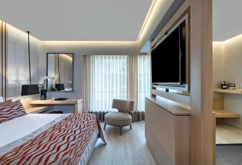 Suíte Familiar, Divani Palace Acropolis