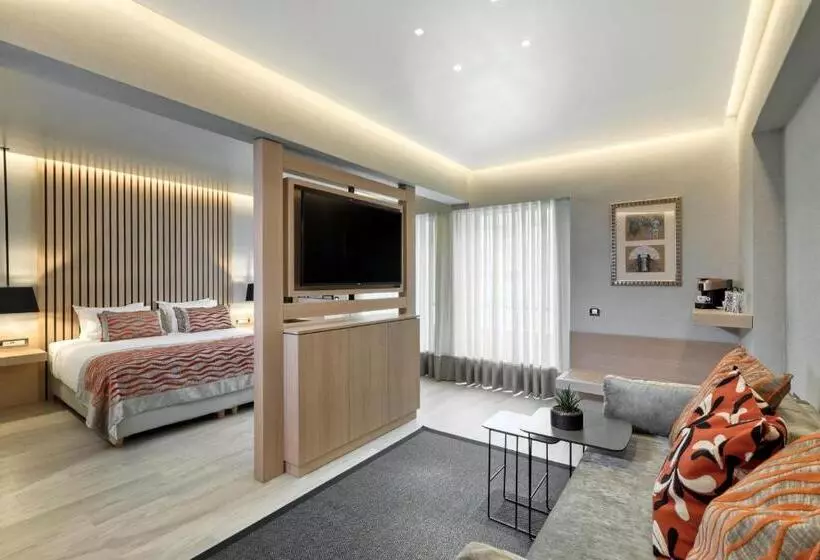 スイート（家族用）, Divani Palace Acropolis