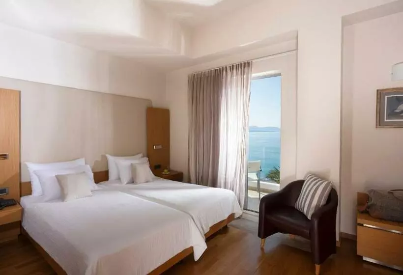 اتاق استاندارد با چشم‌انداز دریا, Elite City Resort