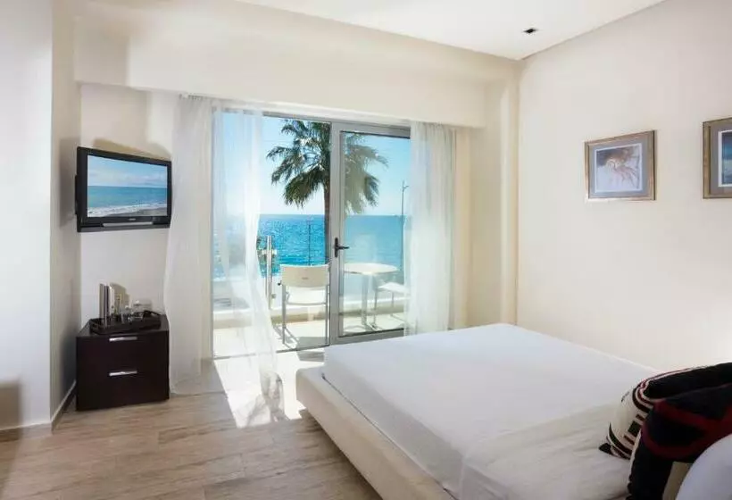 اتاق استاندارد با چشم‌انداز دریا, Elite City Resort