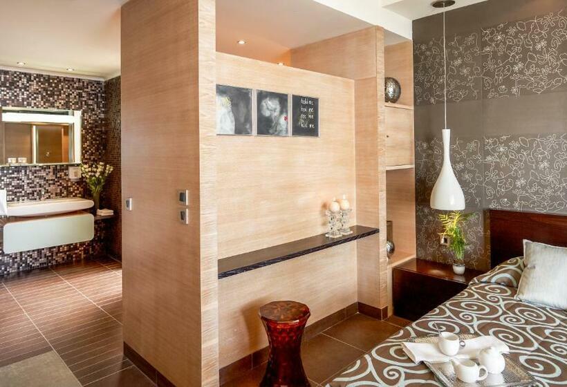 סוויטת מאסטר נוף לים, Esperos Palace Resort & Spa