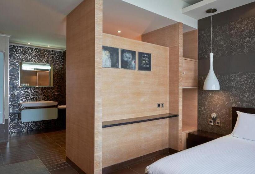 带海景的主人套房, Esperos Palace Resort & Spa