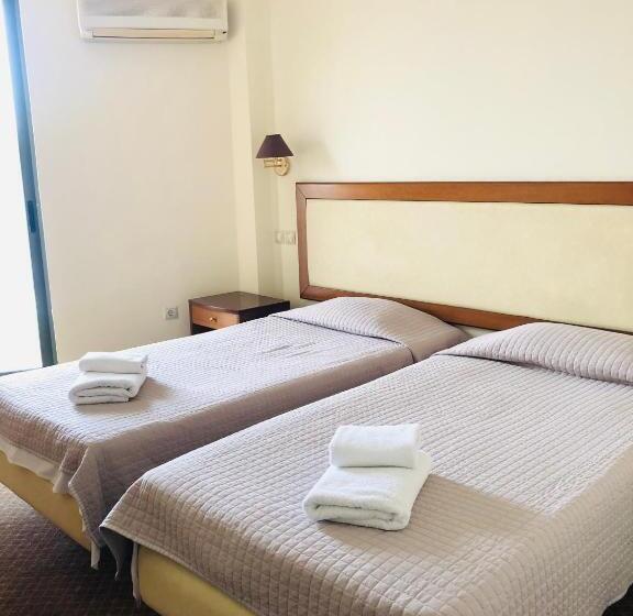 Номер Стандарт Индивидуальный, Four Seasons