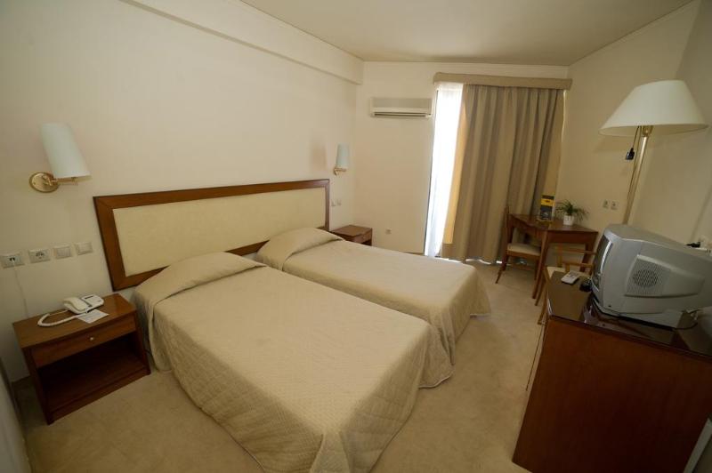 Номер Стандарт, Four Seasons