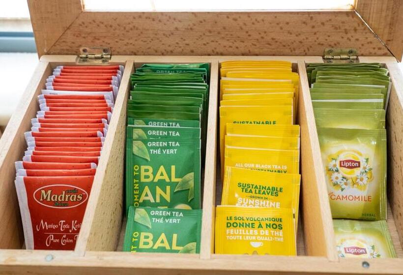 Номер Стандарт Индивидуальный, Four Seasons