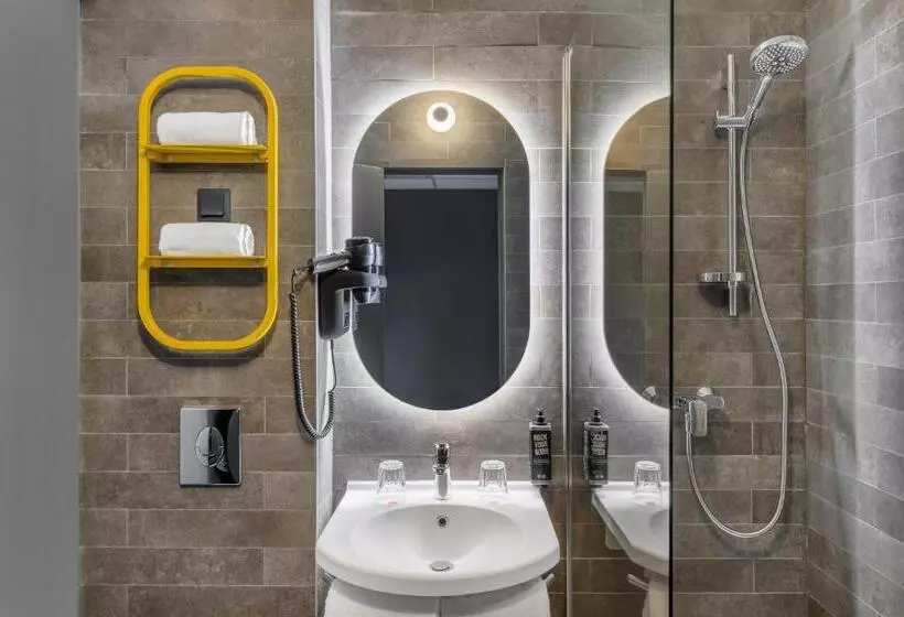 スタンダードルーム, Ibis Budapest Citysouth