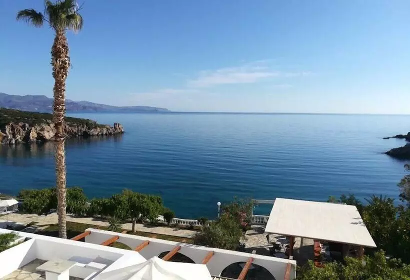 اتاق استاندارد با چشم‌انداز دریا, Istron Bay