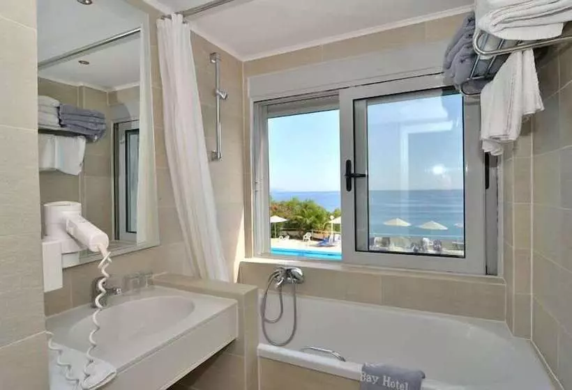 آپارتمان 1 خوابه با چشم‌انداز دریا, Istron Bay