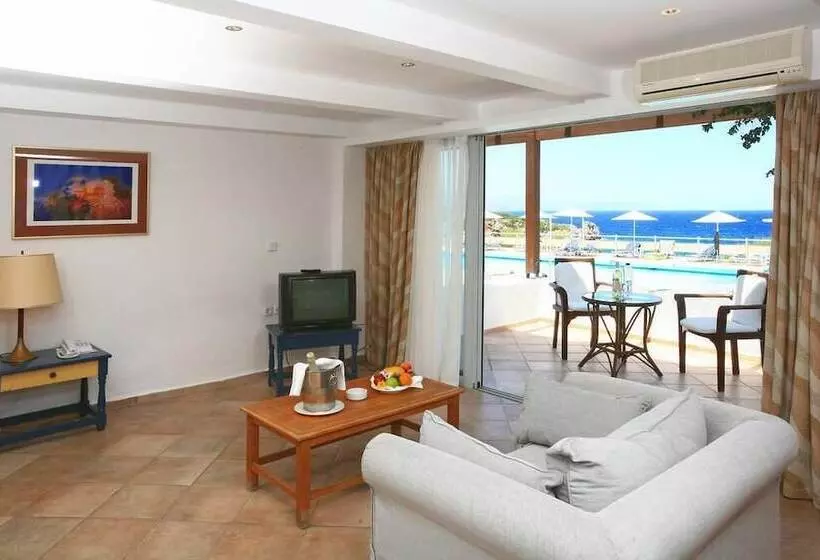 آپارتمان 1 خوابه با چشم‌انداز دریا, Istron Bay