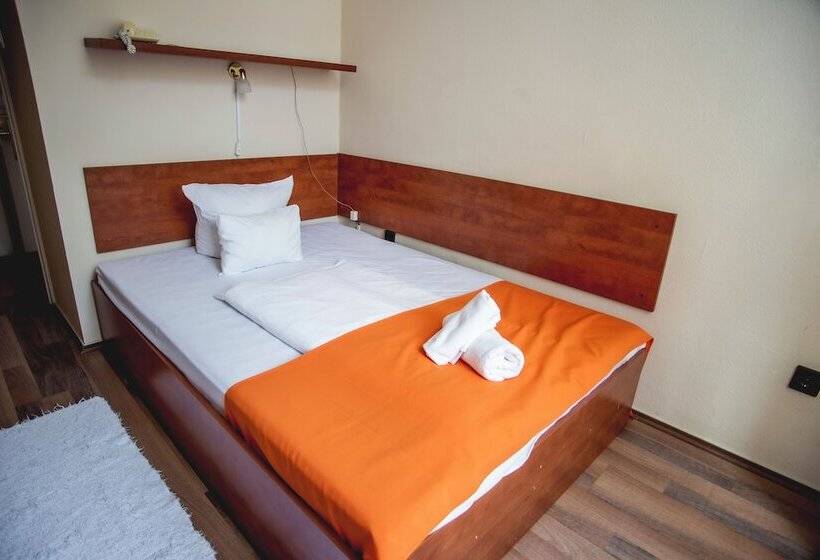 Номер Стандарт, Kapos