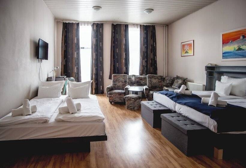 Номер Стандарт, Kapos