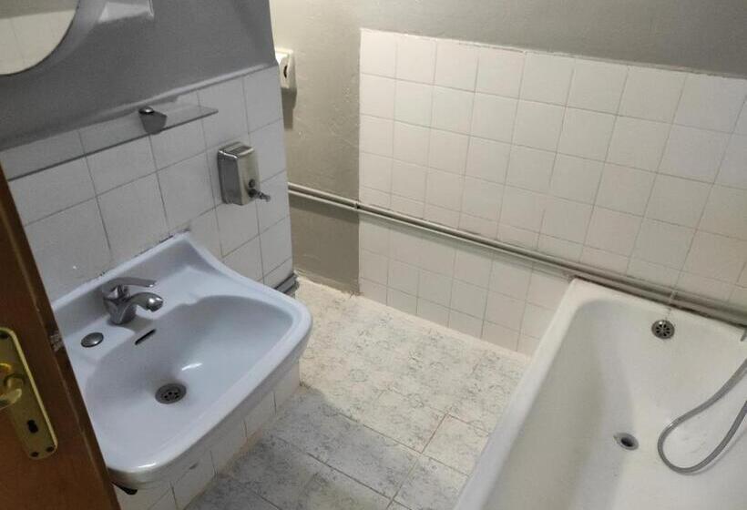 חדר אקונומי, Lido