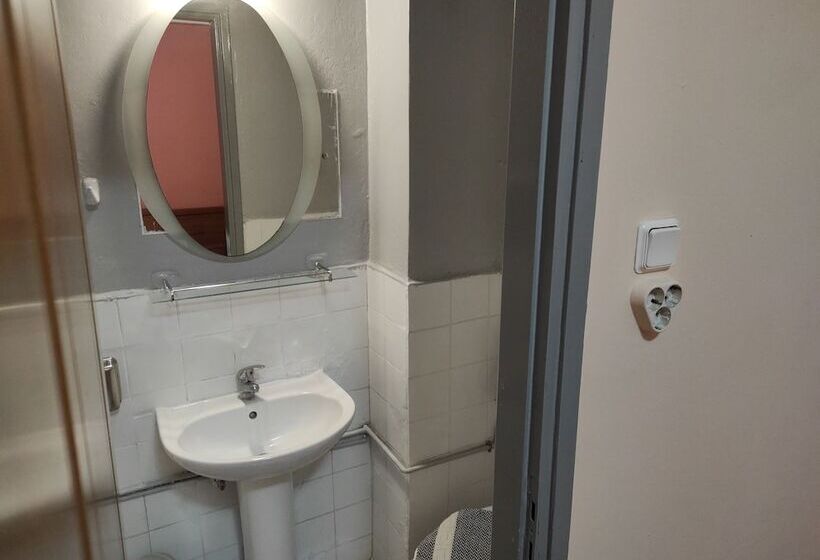 חדר אקונומי, Lido