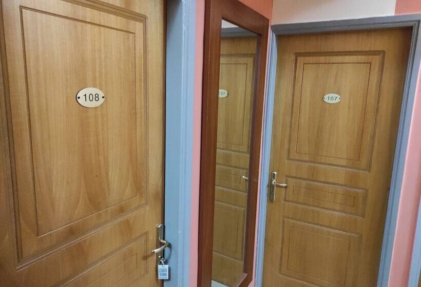 חדר אקונומי, Lido