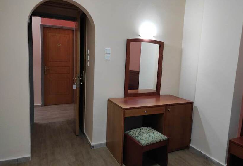 חדר אקונומי, Lido