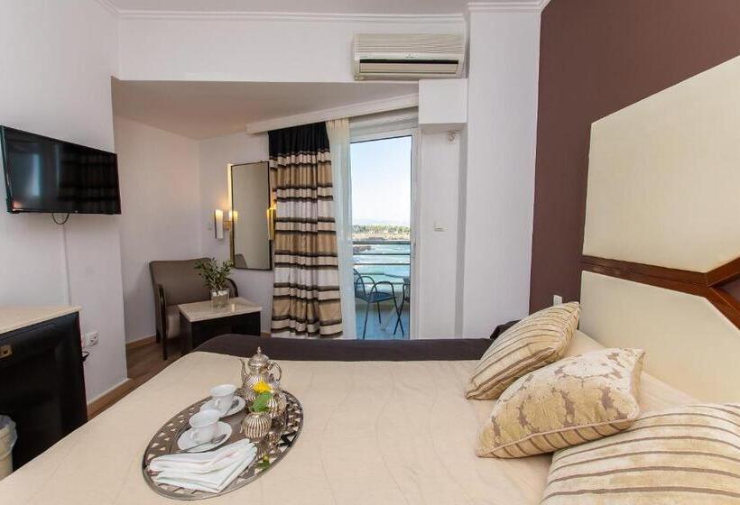 Номер Стандарт Индивидуальный Вид на Море, Mati