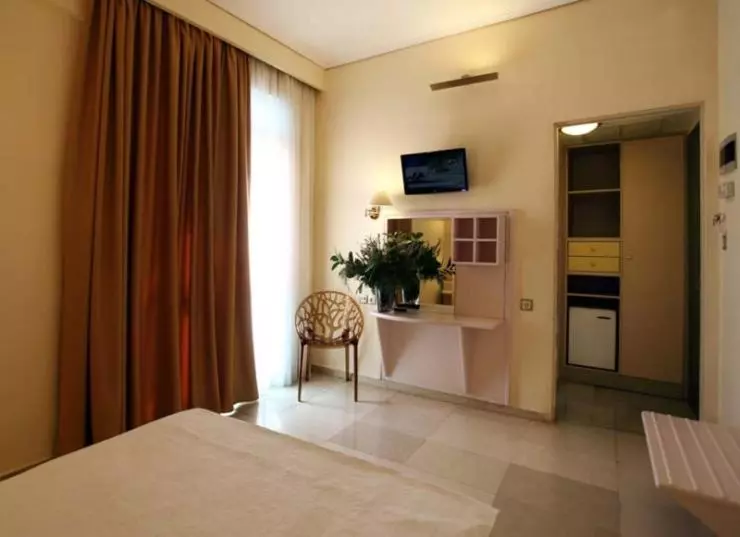 اتاق استاندارد یک نفره, Metropol
