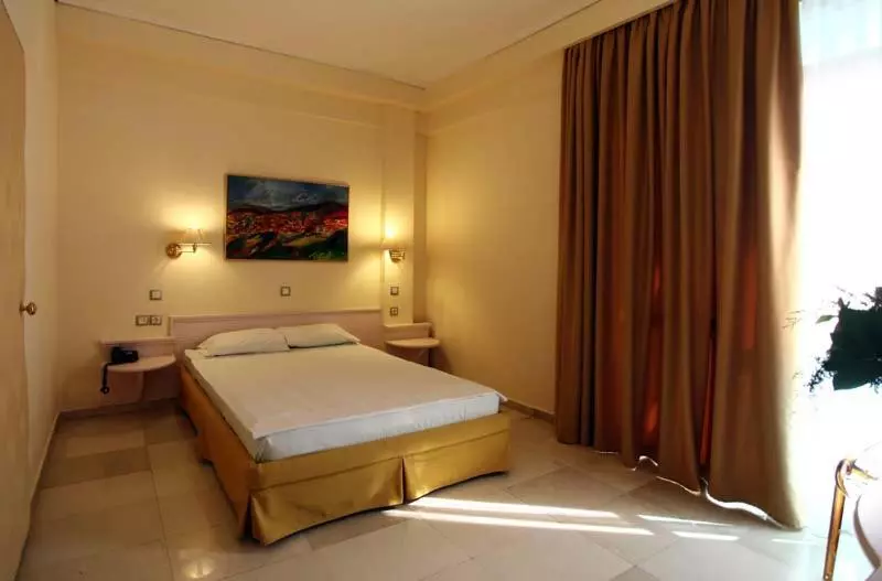 اتاق استاندارد چهار تخته, Metropol