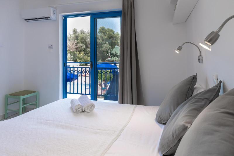 标准三人间, Nathalie