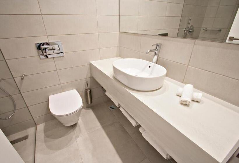 جناح بغرفتي نوم, Radisson Resort Plaza Skiathos