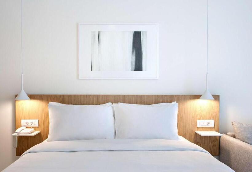 غرفة قياسية مزوَّدة بتراس, Radisson Resort Plaza Skiathos