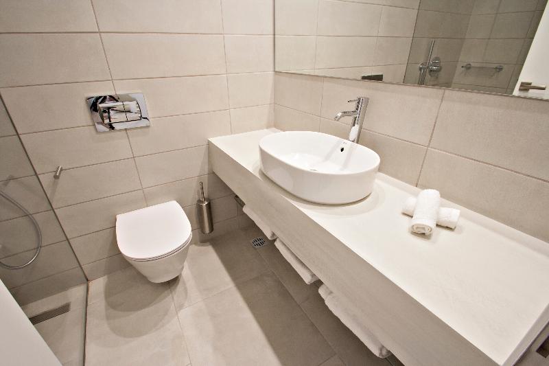 غرفة قياسية مطلّة علي البحر, Radisson Resort Plaza Skiathos