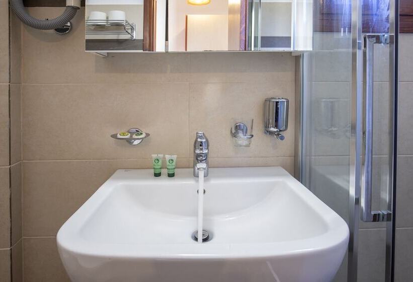 标准间带山景, Sami Beach