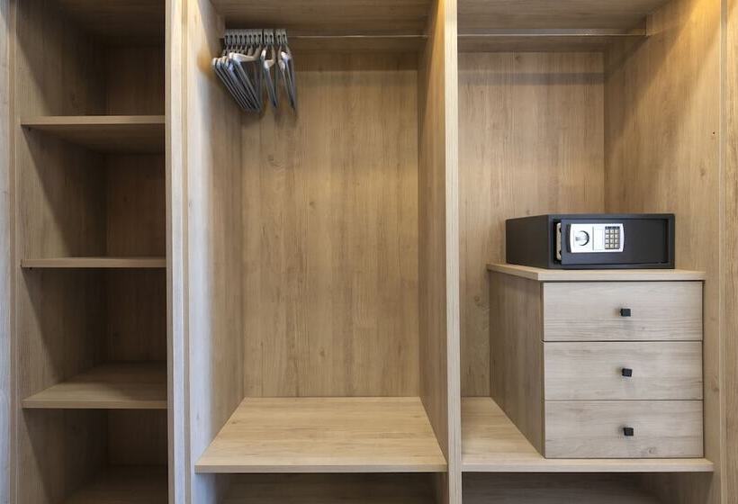 标准间带山景, Sami Beach