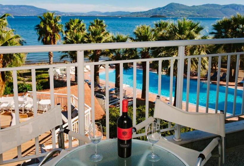 חדר סטנדרט נוף לים, Sissy