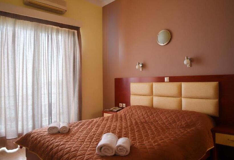 带海景的标准房, Solon