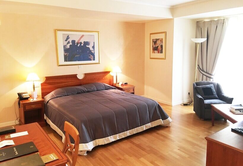 חדר דלוקס, Theoxenia Palace