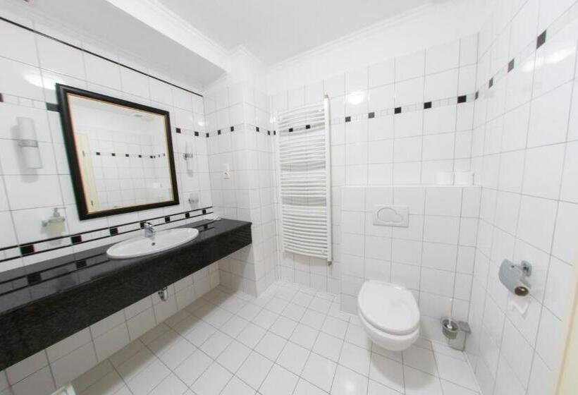 Standard-huone, Dabas