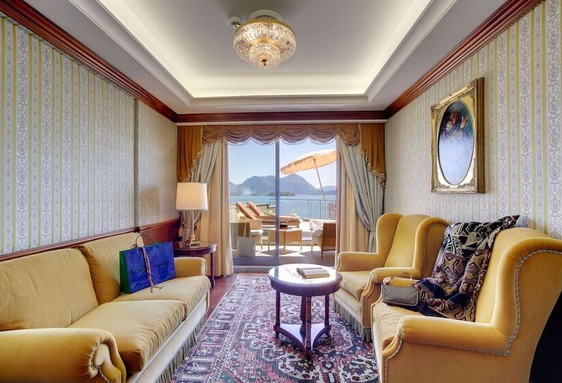 سوییت جونیور با چشم‌انداز دریاچه, Grand Hotel Dino