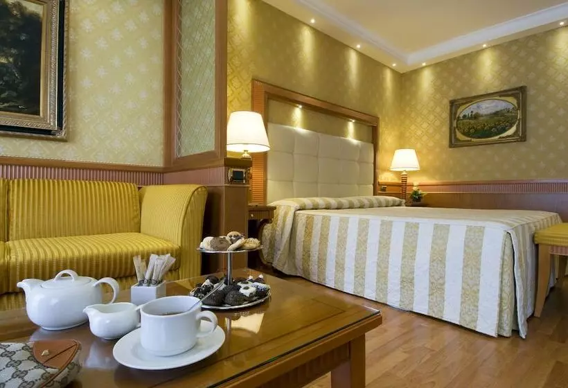 スタンダード４人部屋, Grand Hotel Dino