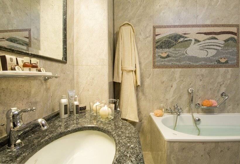 4인용 스탠다드 룸, Grand Hotel Dino