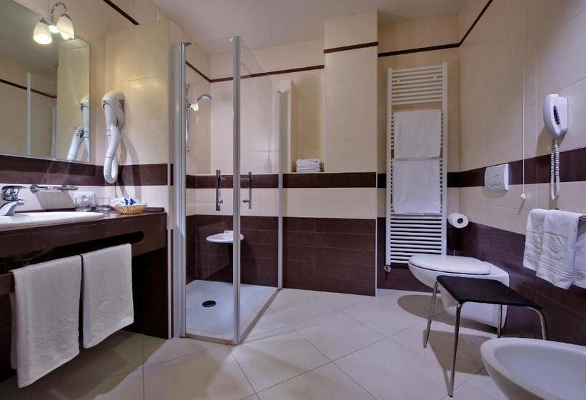 جناح جونيور مزوَّد بشرفة, Ariston Molino Buja