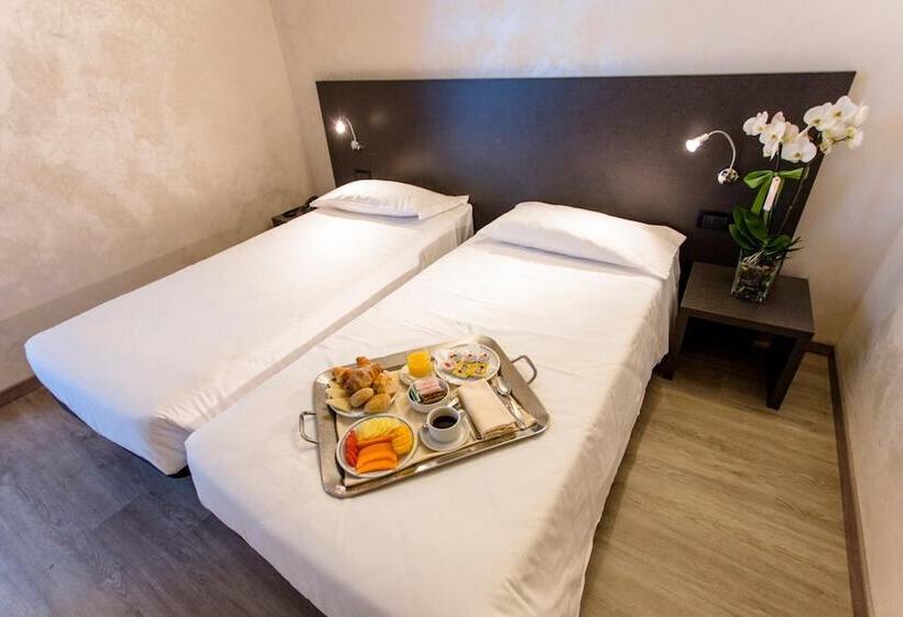스탠다드 트리플 룸, B&b Hotel Borgaro Torinese