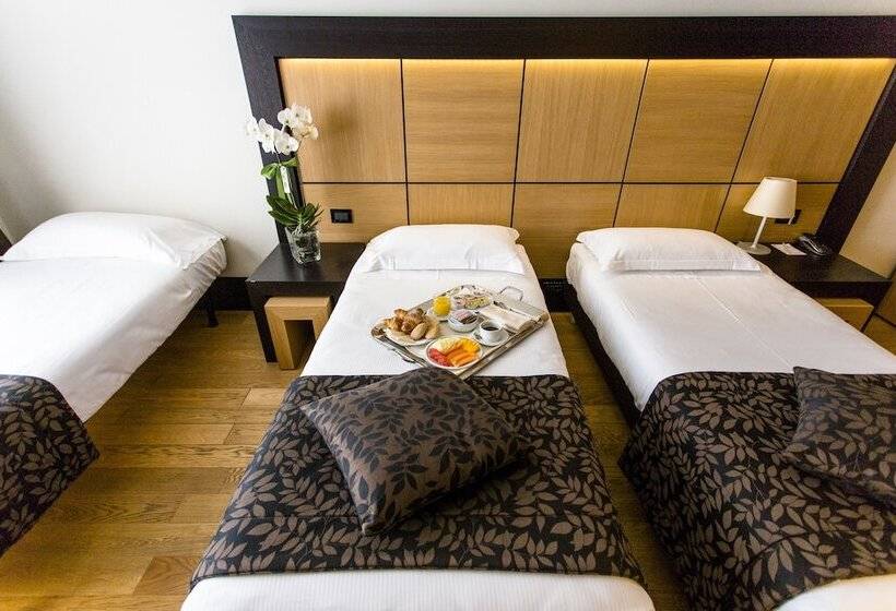 חדר סטנדרט לשלושה, B&b Hotel Borgaro Torinese