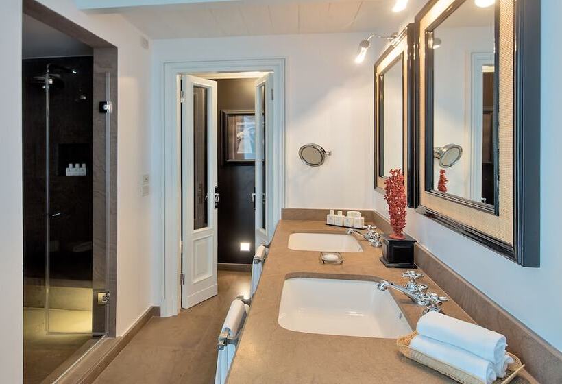シティビュージュニアスイート, Capri Tiberio Palace   The Leading Hotels Of The World