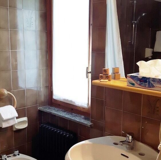 标准间, Chalet Valdotain