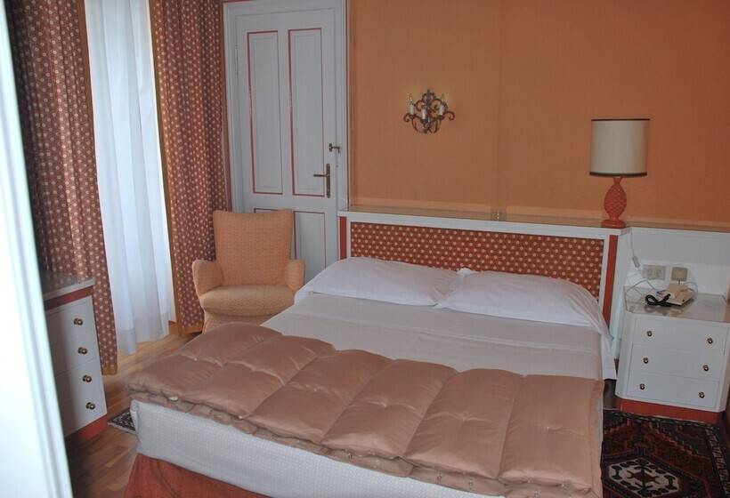 标准间, De La Poste