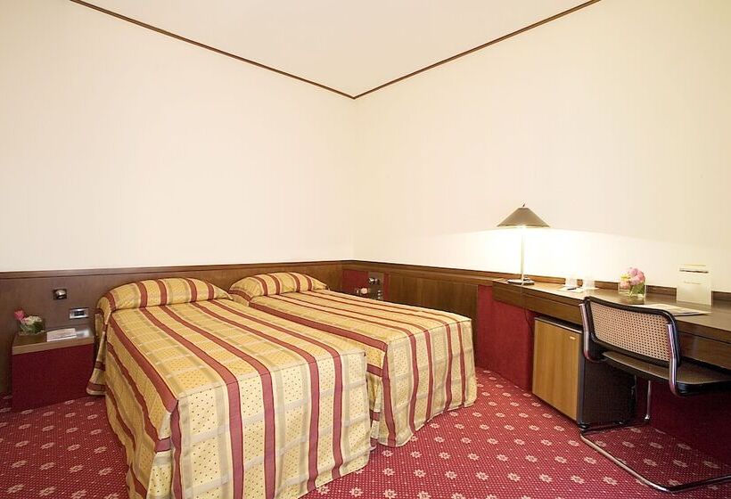 اتاق استاندارد, Excelsior San Marco