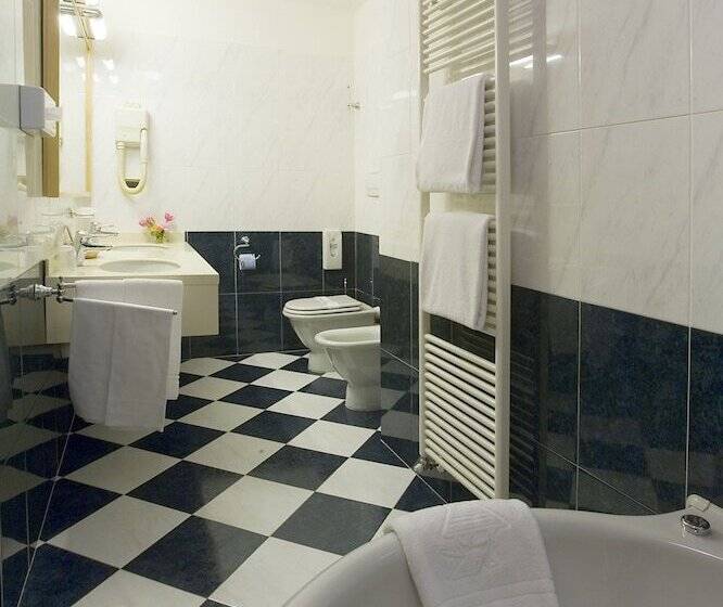 سوییت, Excelsior San Marco