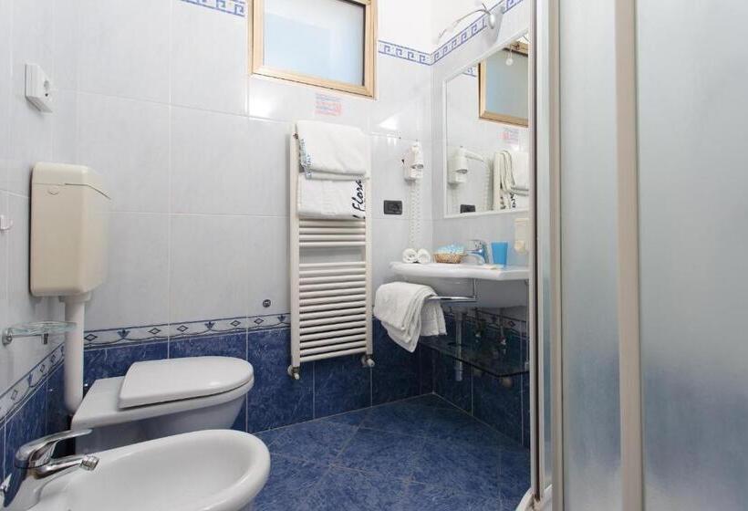 חדר סטנדרט, Flora