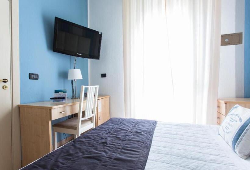 חדר סטנדרט לארבעה, Flora